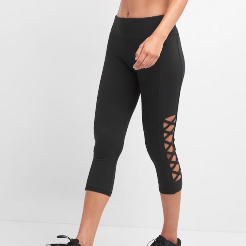 GAP Black Cropped Leggings with Side Cutouts